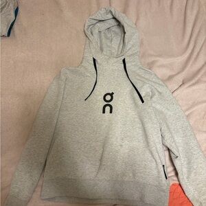 On Running Women's Light Gray Hoodie